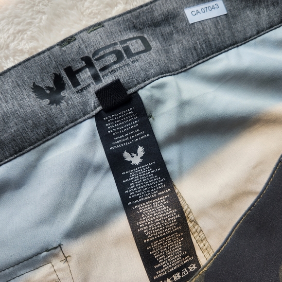 NWT - HSD Kirra Unlined 8.5" Inseam Shorts - Picture 6 of 7